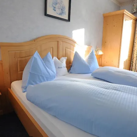 Haus Alpina Bed & Breakfast